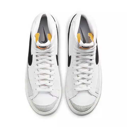 Women's Nike Blazer Mid '77 Vintage Shoes 2 Women's Nike Blazer Mid '77 Vintage Shoes - Image 2