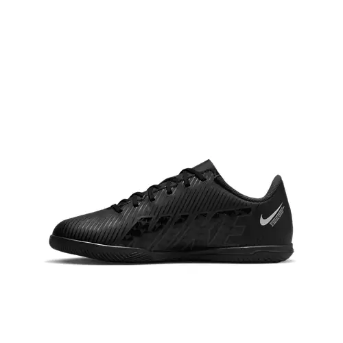 Kids' Nike Jr. Mercurial Vapor 15 Club IC Turf Soccer Shoes 5 Kids' Nike Jr. Mercurial Vapor 15 Club IC Turf Soccer Shoes - Image 5